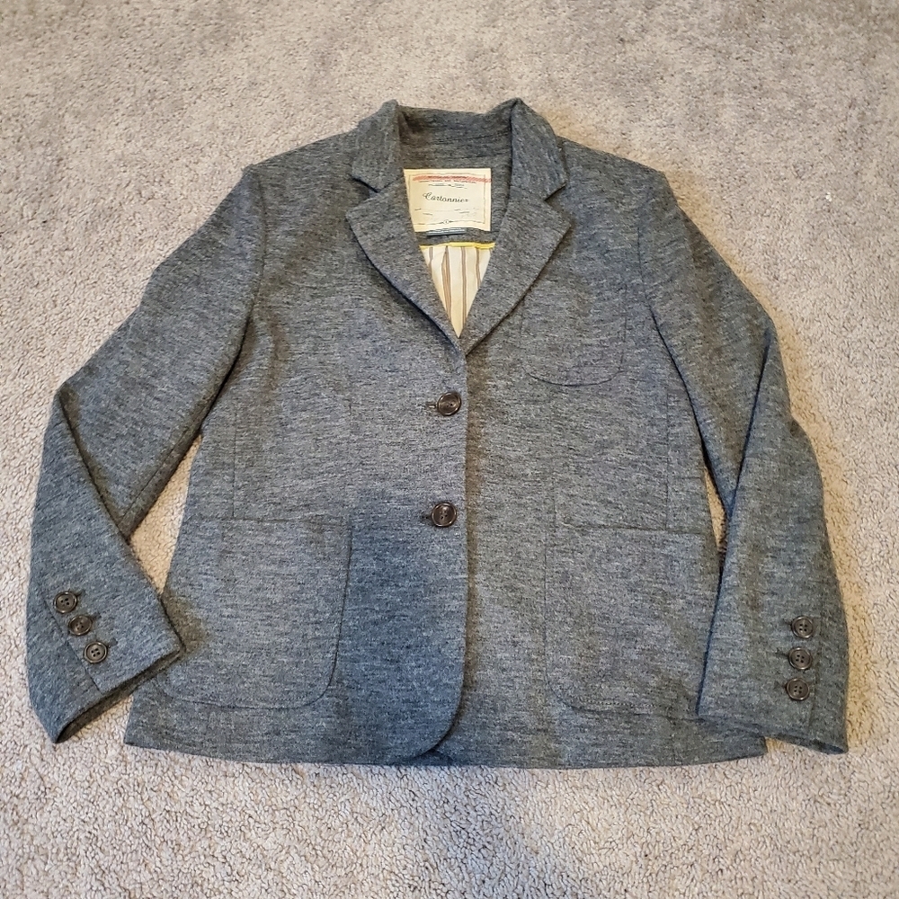 Cartonnier Heather Gray Wool Blend Blazer with Button Details